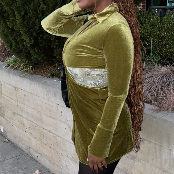 Green mini dress - Picture 3 of 3